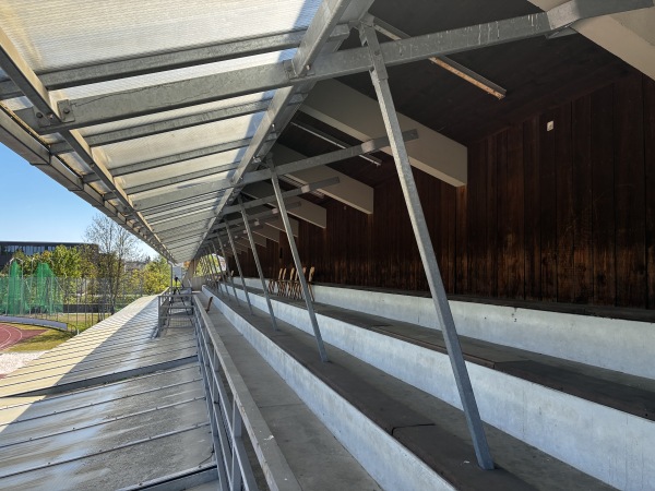 Donau-Wald-Stadion im Berthold-Heckscher-Sportzentrum - Deggendorf