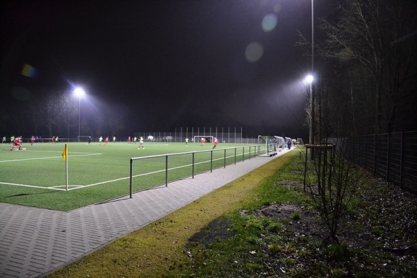Sportplatz Mielenforster Kirchweg - Köln-Merheim
