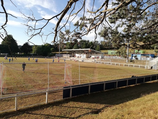 Stade de la Croix Rouge - Pont-de-Larn