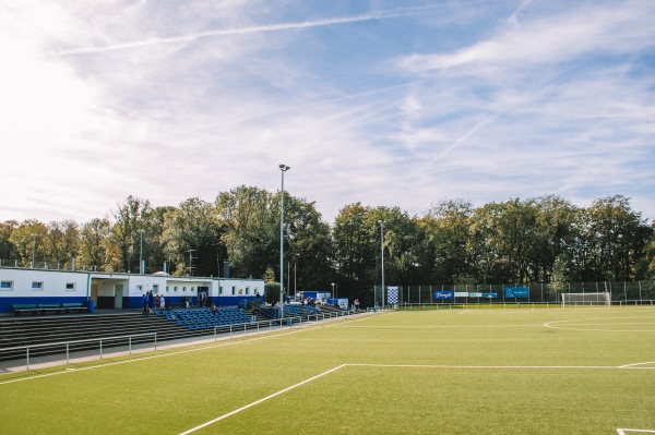 Sportanlage Freudenberg Platz 2 - Wuppertal-Grifflenberg