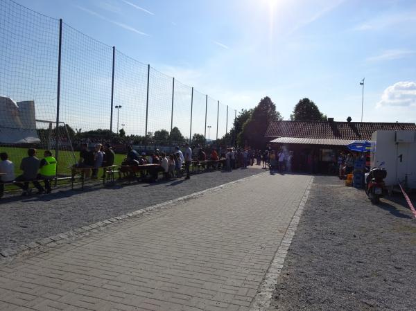 Schulsportanlage - Lalling