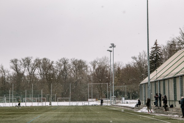 DFB-Sportschule Egidius Braun Platz 3 - Leipzig-Abtnaundorf