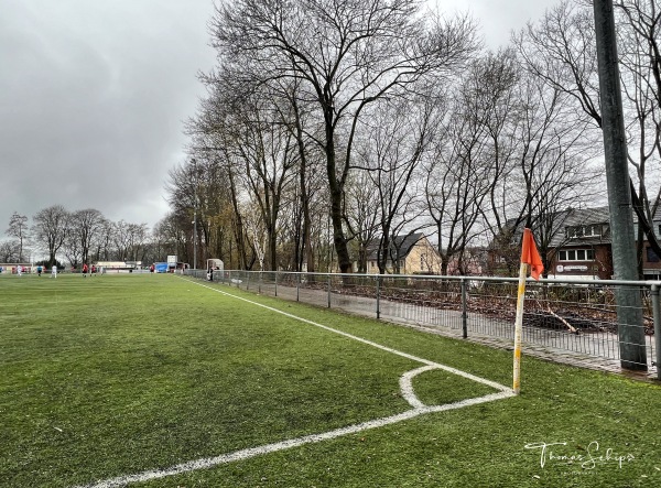 Hans-Walter Gerlach Stadion - Duisburg-Neudorf