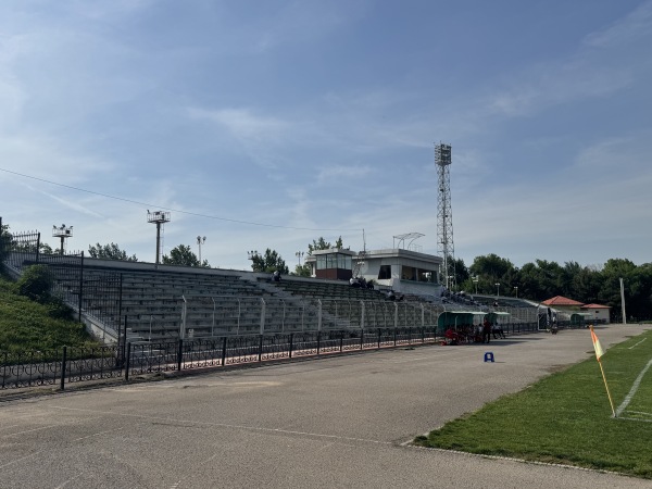 TTYMI Stadioni - Toshkent (Tashkent)