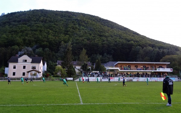 Sportplatz Oed/Waldegg - Oed bei Wiener Neustadt