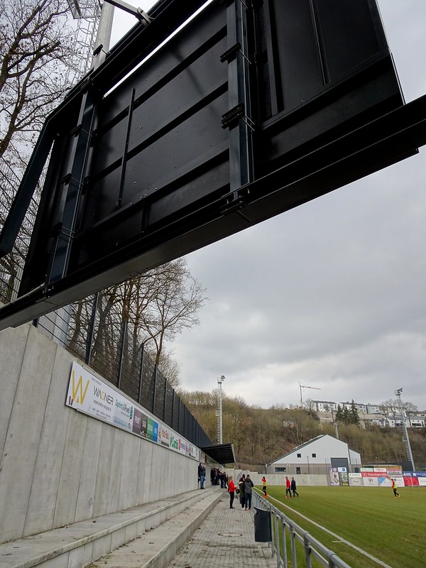 Stadion Am Poetz - Weidingen