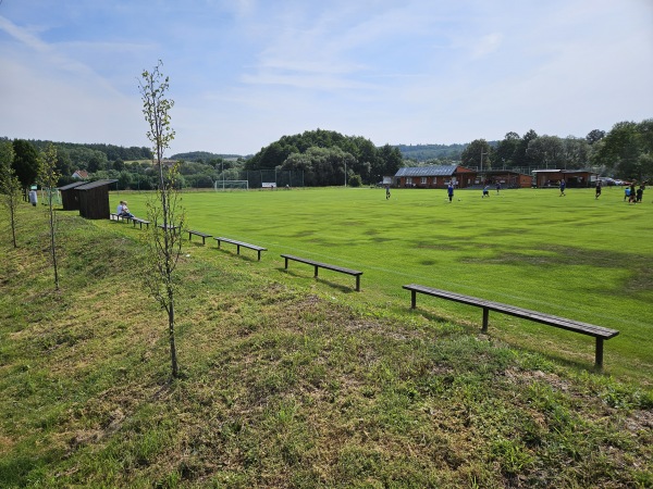Fotbalové hřiště Krásné Loučky - Krnov-Krásné Loučky