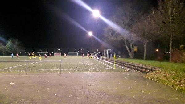 Sportplatz Am Schmalen Patt - Hennef/Sieg-Happerschoß
