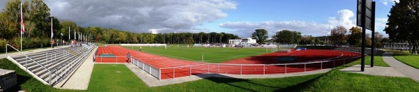 Ernst-Thälmann-Stadion - Zeitz