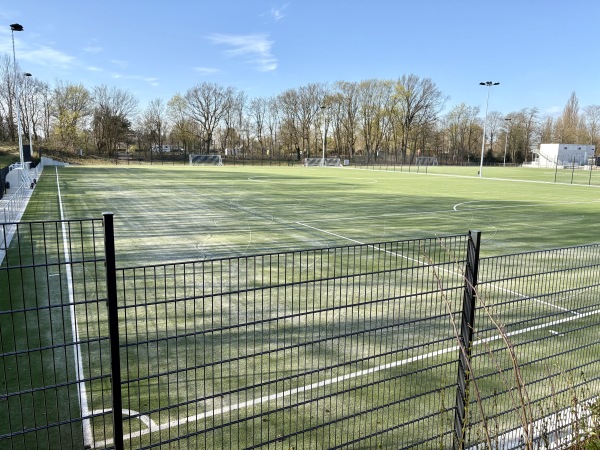 Quartierssportzentrum Am Aschberg Platz 2 - Hamburg-Hamm