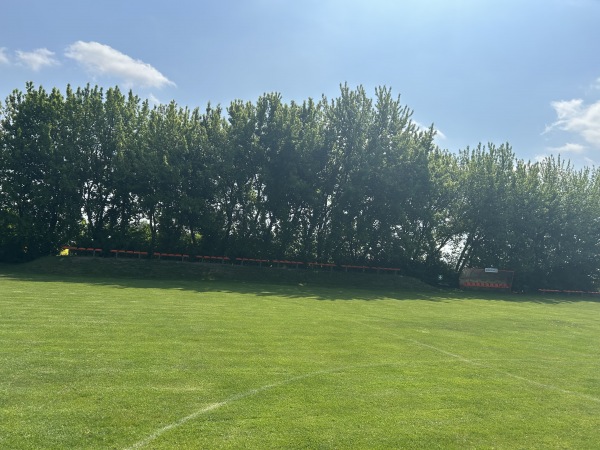 Boisko Sportowe w Podrzewiu - Podrzewie