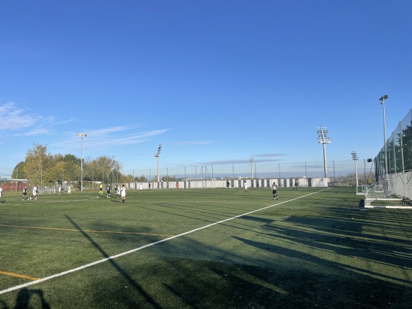 Nowy Stadion Polonii Bytom Boisko obok - Bytom