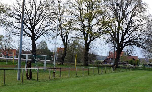 Sportanlage im Suttorf B-Platz - Neustadt/Rübenberge-Suttorf