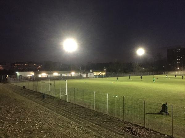 Sportplatz Kienhorststraße - Berlin-Reinickendorf