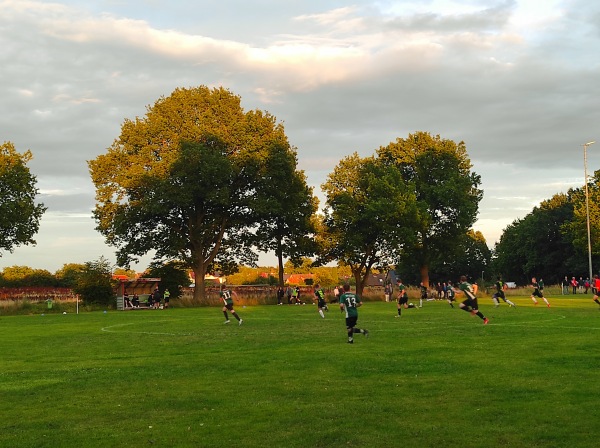 Sportplatz Schnakenbek - Schnakenbek