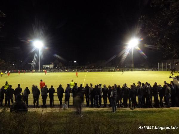 Sportanlage Reinhard-Strecker-Straße Platz 2 - Rüsselsheim/Main