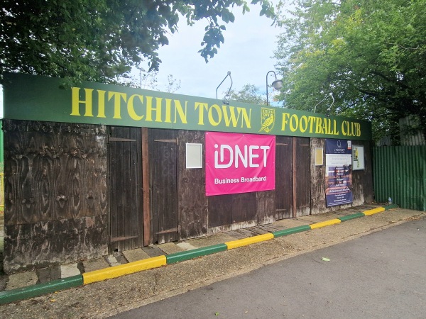 Top Field - Hitchin, Hertfordshire