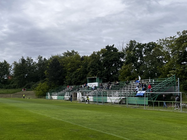 Stadion FK Zbuzany - Zbuzany