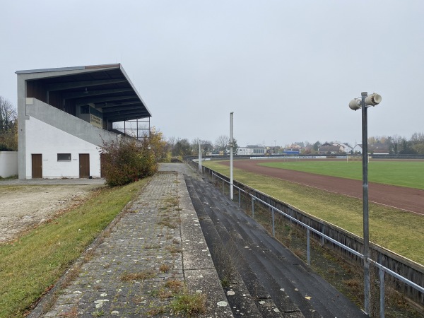 Anton-Treffer-Stadion - Neustadt/Donau