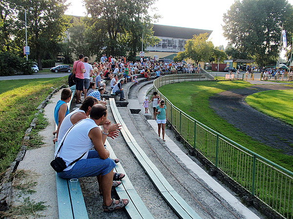 Futbalový štadión Levice - Levice
