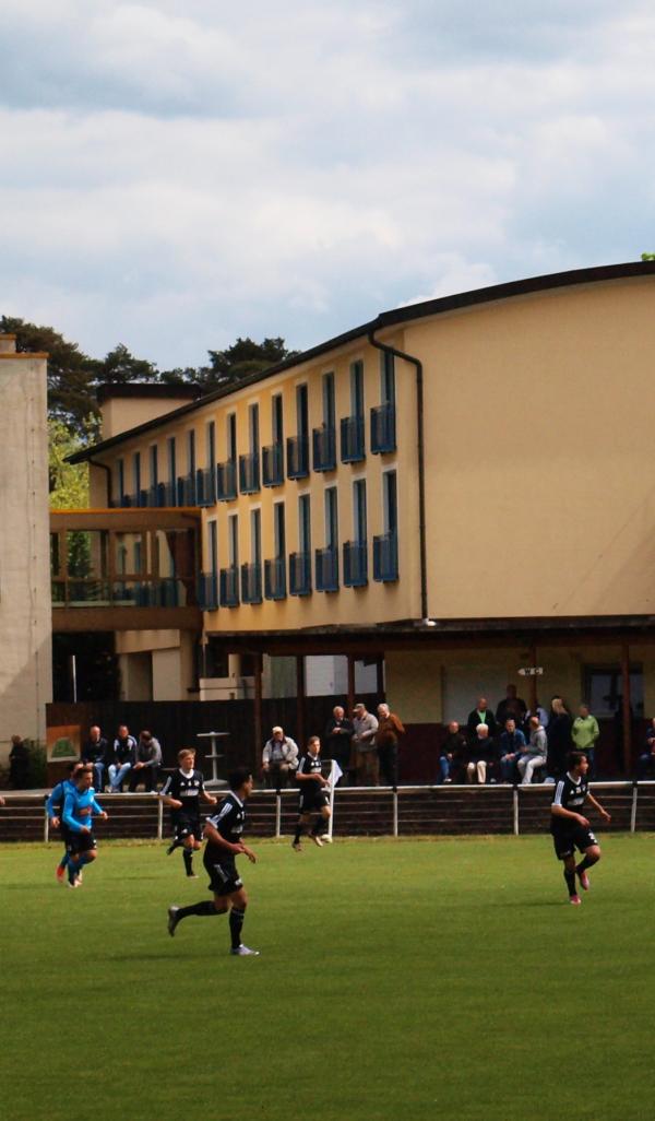 HATTA-Kurwaldstadion - Bad Lippspringe