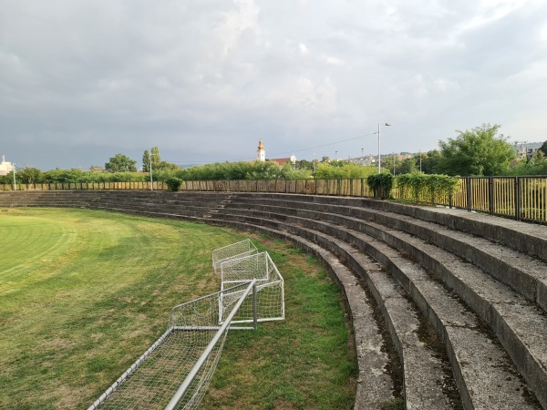 Futbalový štadión Hlohovec - Hlohovec