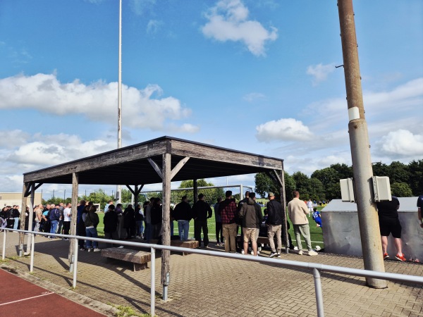 Sportanlage Gierather Straße - Jüchen-Gierath
