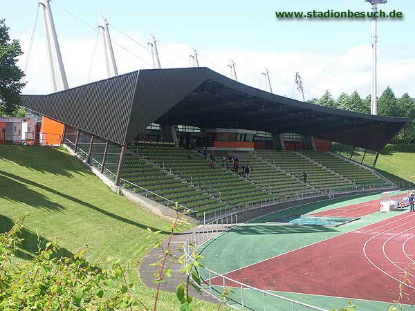 Parkstadion im Sportpark - Baunatal-Altenbauna