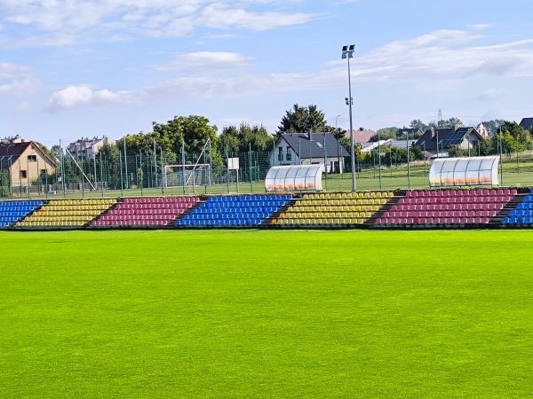 Arena Mistrzów Gniewino boczne boisko 1 - Gniewino