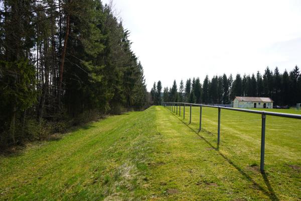 Sportplatz auf der Eichhalde - Burladingen-Hörschwag