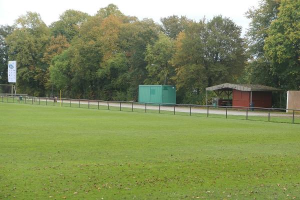 Sportplatz Alm - Seevetal-Hittfeld