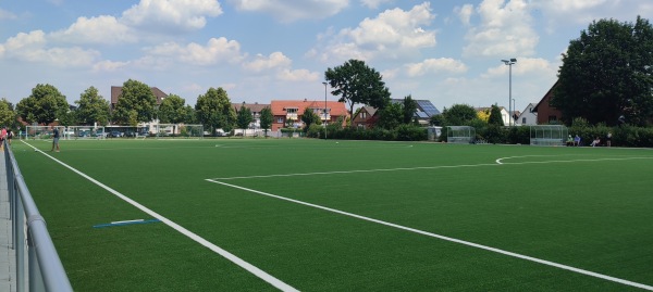 Stadion Kleine Heide B-Platz - Wunstorf-Luthe