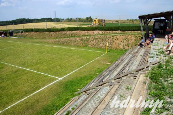 Sportplatz Am Wasserbehälter - Weida-Hohenölsen