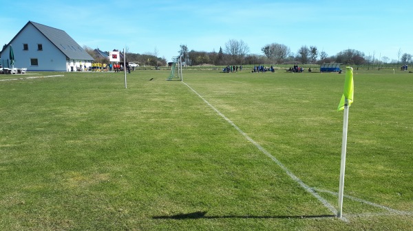 Sportplatz am Gartsbruch - Neukalen