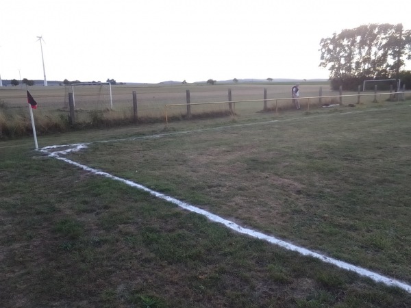 Sportplatz Hullersen - Einbeck-Hullersen