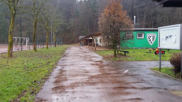 Sportplatz Staelsmühler Straße - Wermelskirchen-Dhünn