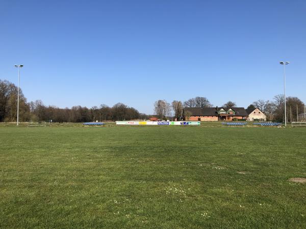 Sportanlage In den Höfen - Bad Laer-Westerwiede