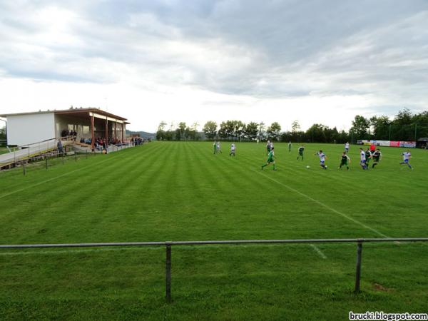 Sportplatz Hochwolkersdorf/Bromberg - Hochwolkersdorf