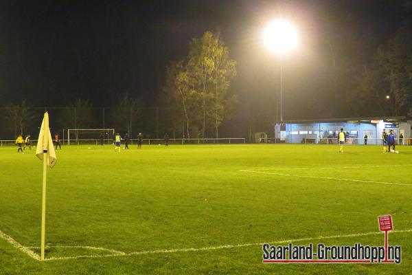 Stade Municipal d'Eischen - Eischen