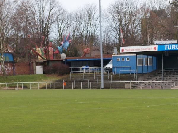 Bezirkssportanlage Stadion Feuerbachstraße - Düsseldorf-Bilk