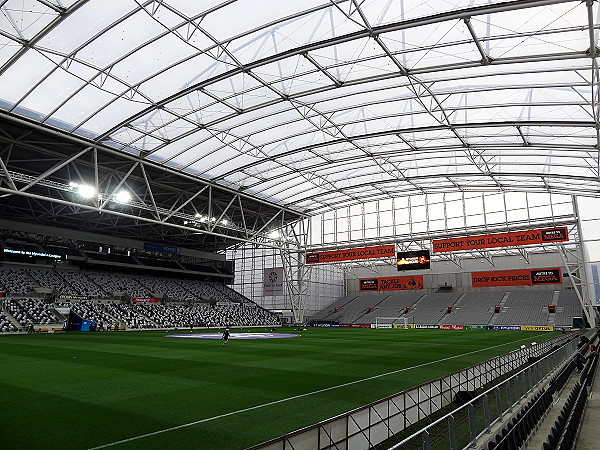 Forsyth Barr Stadium at University Plaza - Dunedin