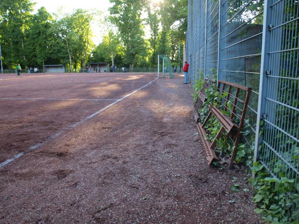 Sportplatz Hagenbecker Bahn - Essen/Ruhr-Bochold