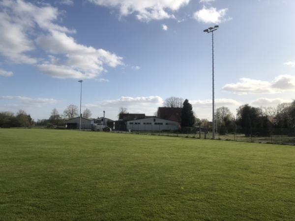 Sportplatz Versmolder Straße - Halle/Westfalen-Hörste