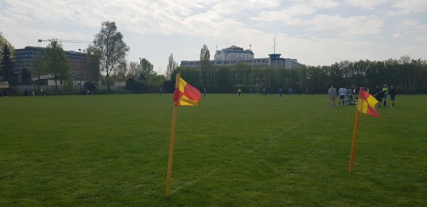 Sportanlage an der Kanalbrücke C-Platz - Hannover-Vahrenheide