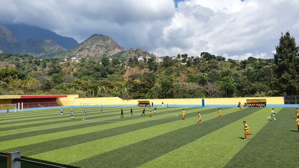 Estadio Municipal Tzanjuyu - San Pablo La Laguna