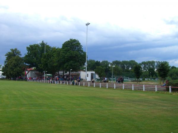 Sportzentrum Ginsheimer Landstraße - SV-07-Platz - Bischofsheim/Mainspitze