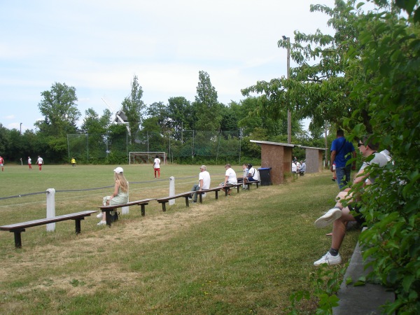 Sportplatz an der Mühle - Hannover-Anderten
