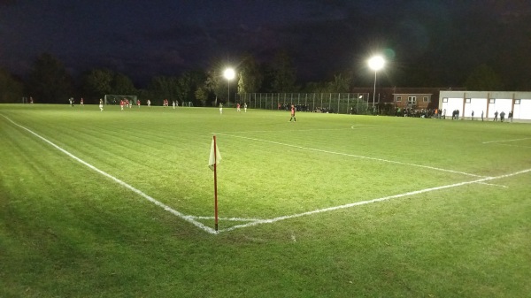 Sportanlage an der Schule B-Platz - Osdorf