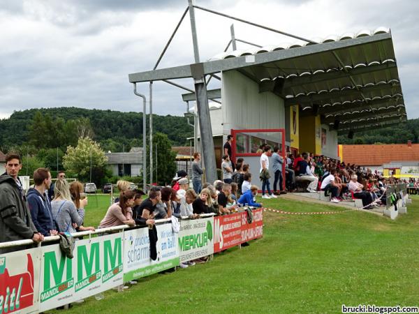 Versicherungsbüro Wagner Arena - Rudersdorf