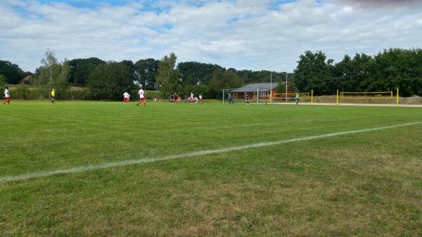 Sportplatz Hühnerbusch - Neustadt/Rübenberge-Schneeren